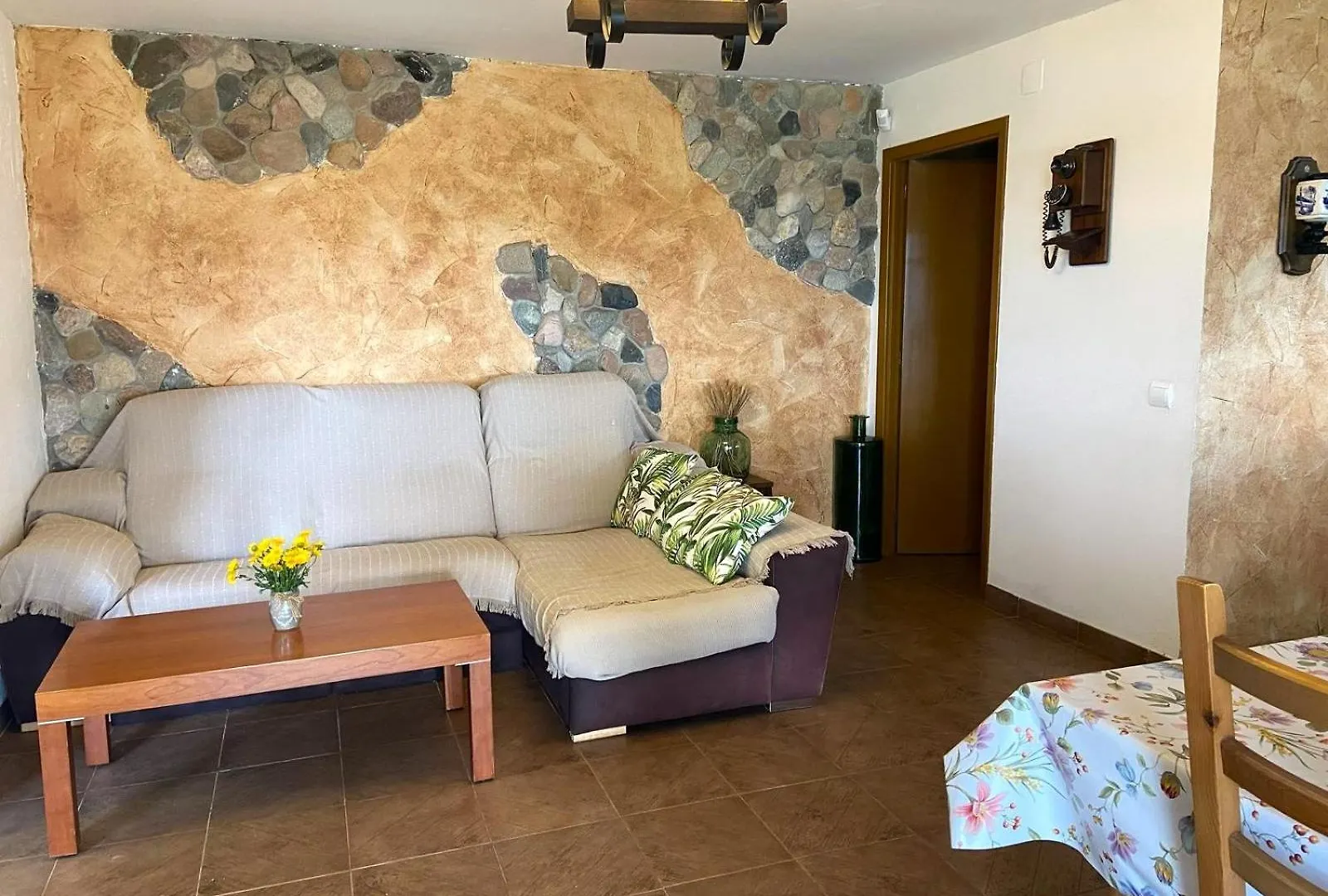 Rustic Botarell Villa